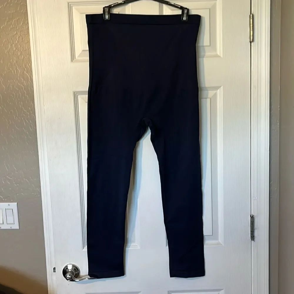 Shapermint Essential Leggings Size 3X GUC  Navy